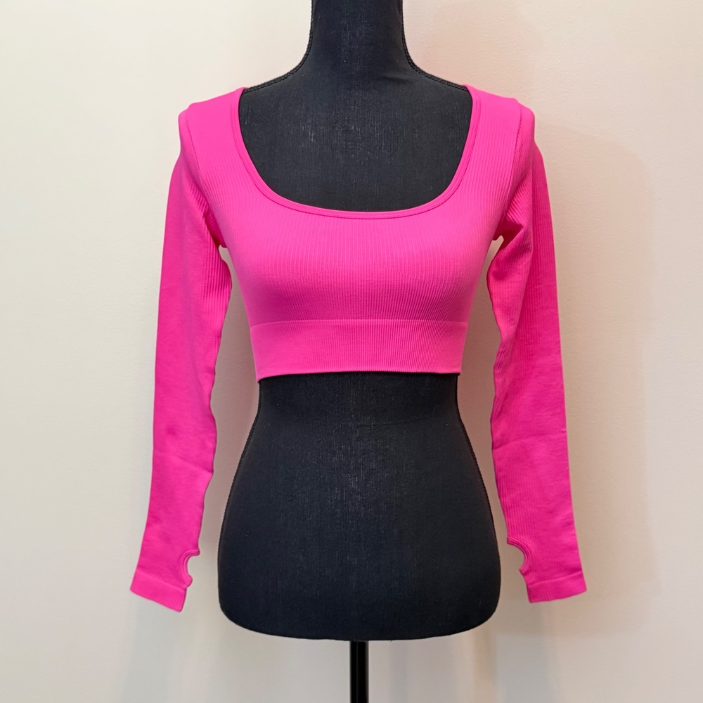 NEW OQQ Women S Ribbed Long Sleeve Crop Top Neon Hot Pink Scoop Neck Thumbhole